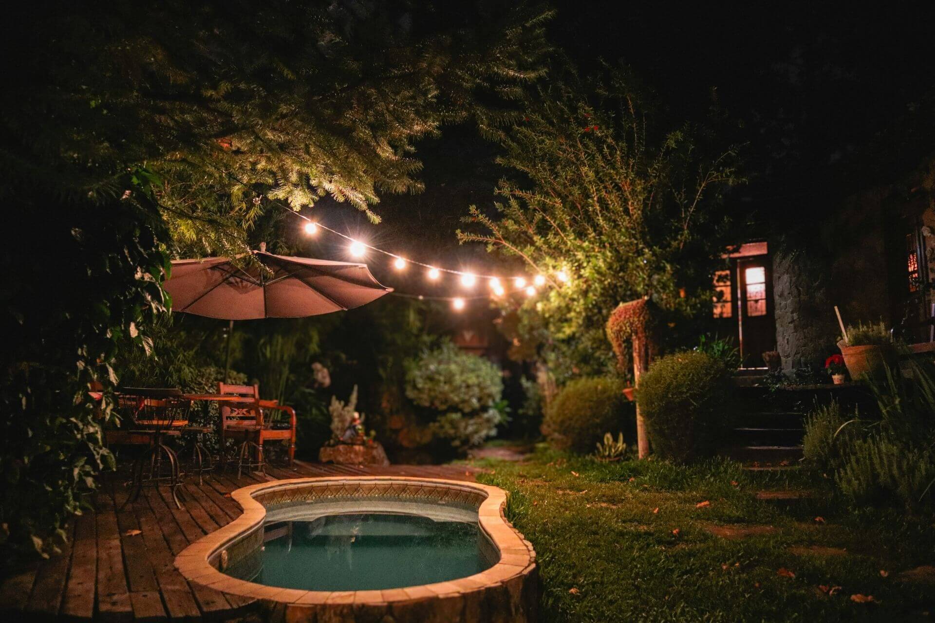 What to Expect: Top Outdoor Lighting Ideas and Trends for 2025