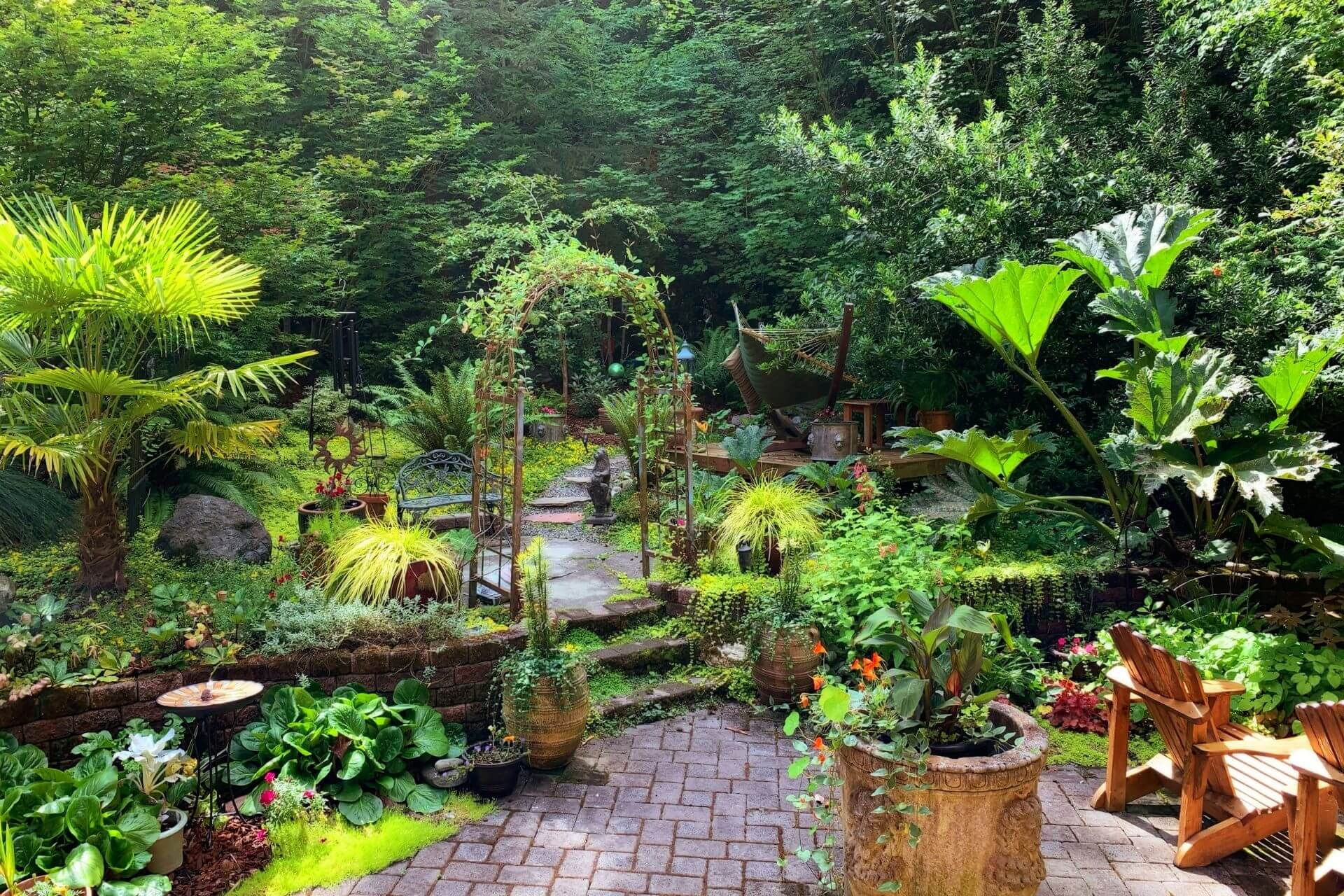 Elevating Exteriors — Innovative Outdoor Decorating Tips From Landscape Professionals